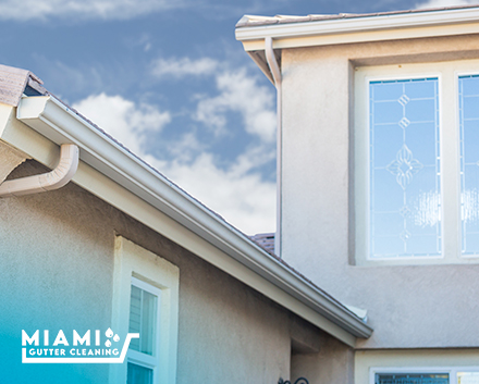 Aluminum Seamless Gutter System in a Two-Story House